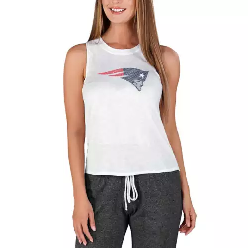 Concepts Sport Women's New England Patriots Gable Tank Top