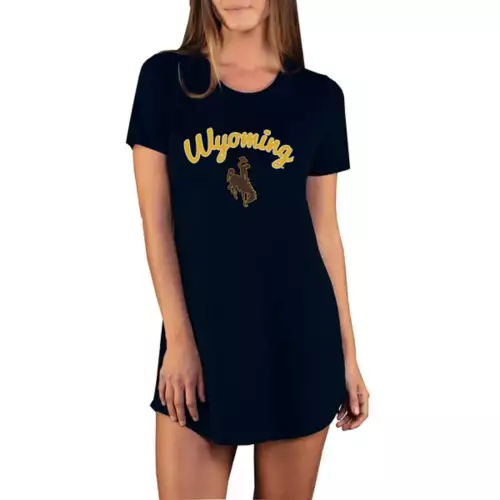 Concepts Sport Women's Wyoming Cowboys Marathon Nightshirt