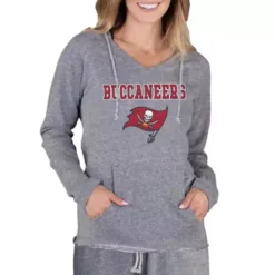 Concepts Sport Women's Tampa Bay Buccaneers Mainstream Hoodie